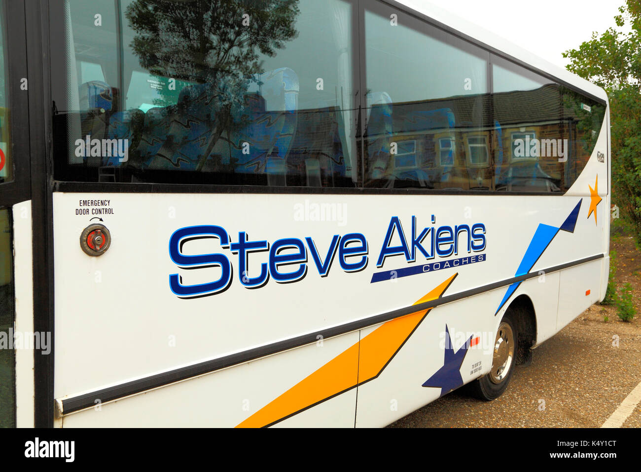 Steve Akiens, Trainer, Coach, Ausflüge, Ausflug, Ausflüge, Ausflug, Reisen unternehmen, Unternehmen, Urlaub, Urlaub, Verkehr, England, Großbritannien Stockfoto