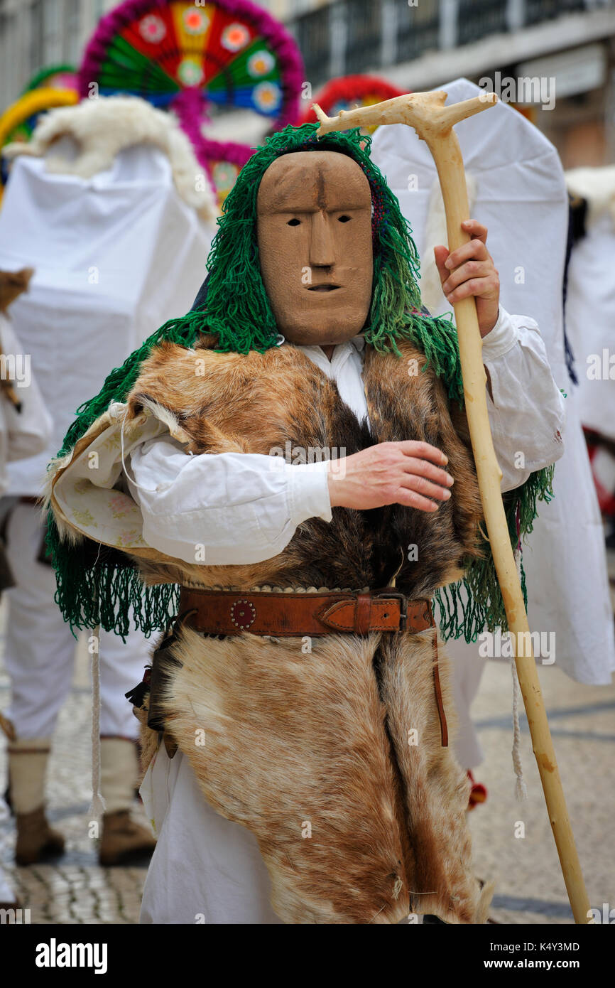 Iberische Maske. Los Toros y los Guirrios de Velilla de La Reina. León, Spanien Stockfoto