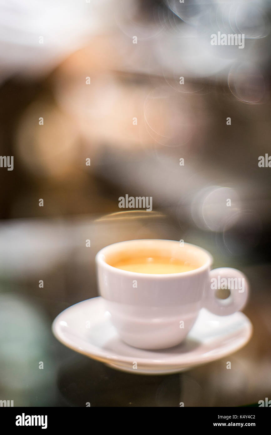 Nahaufnahme von einer Espressomaschine Stockfoto
