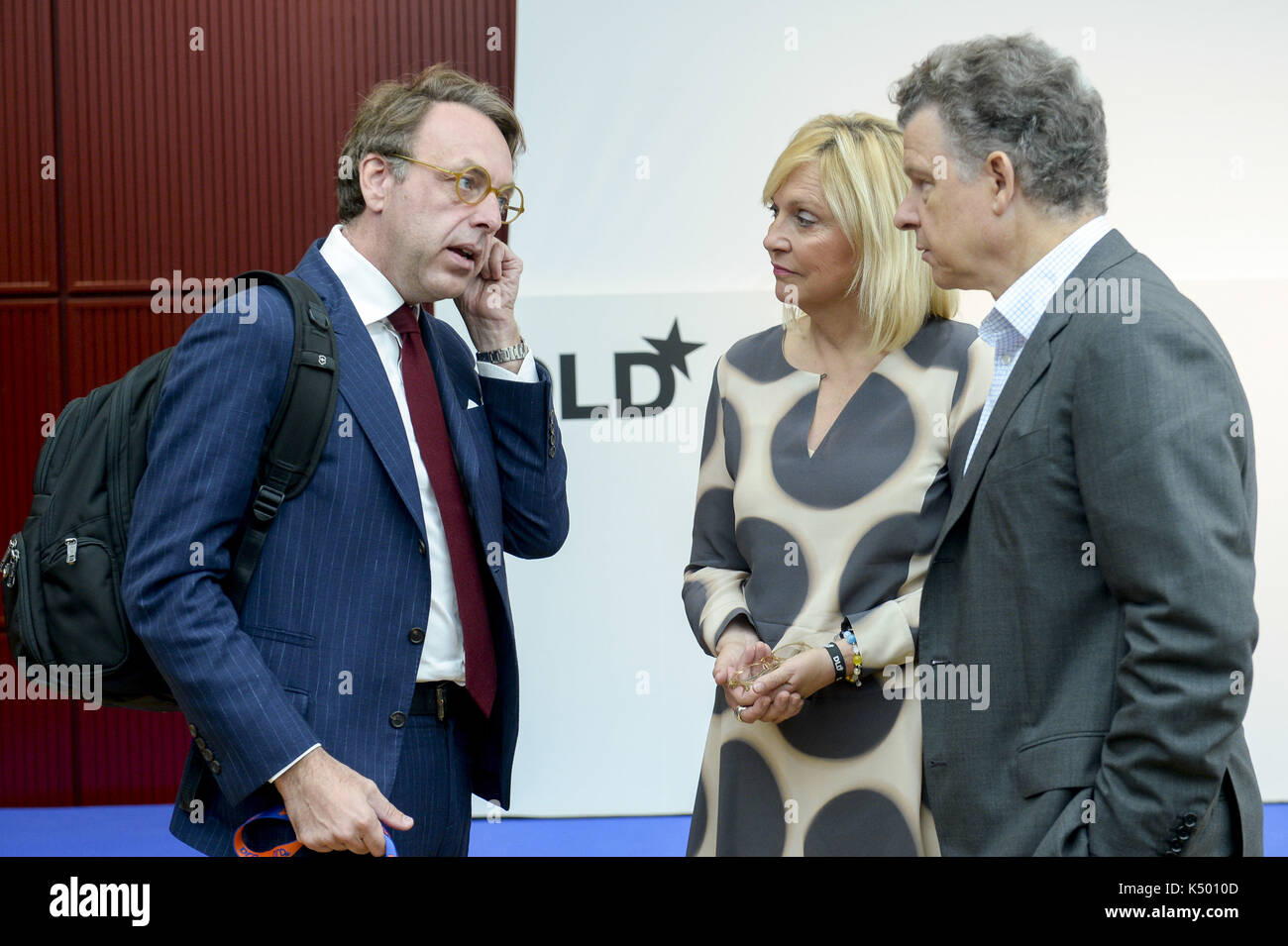 Klaus Hommels, Lakestar; Beate Merk, Bayerischer Staatsminister für Europäische Angelegenheiten und Internationale Beziehungen; Dr. Paul-Bernhard Kallen, CEO Hubert Burda Media DLD Europa 17, Vertretung des Freistaates Bayern bei der Europäischen Union, 4. September 2017. Freie Presse Bild © mélanie Wenger/Picture Alliance für DLD | Verwendung weltweit/picture Alliance Stockfoto