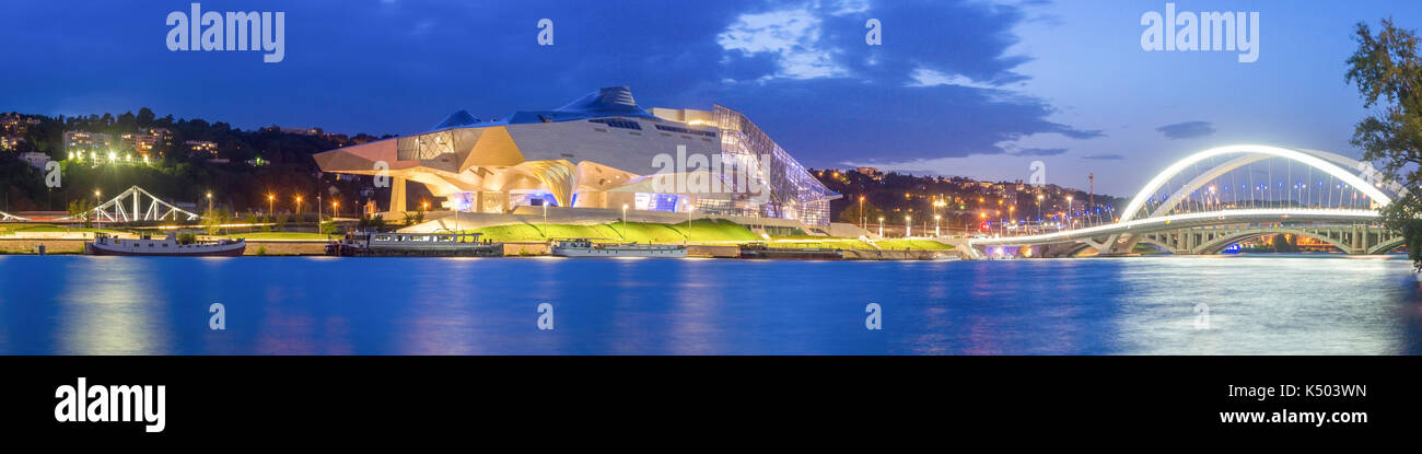 Museum Confluences in Lyon Stockfoto