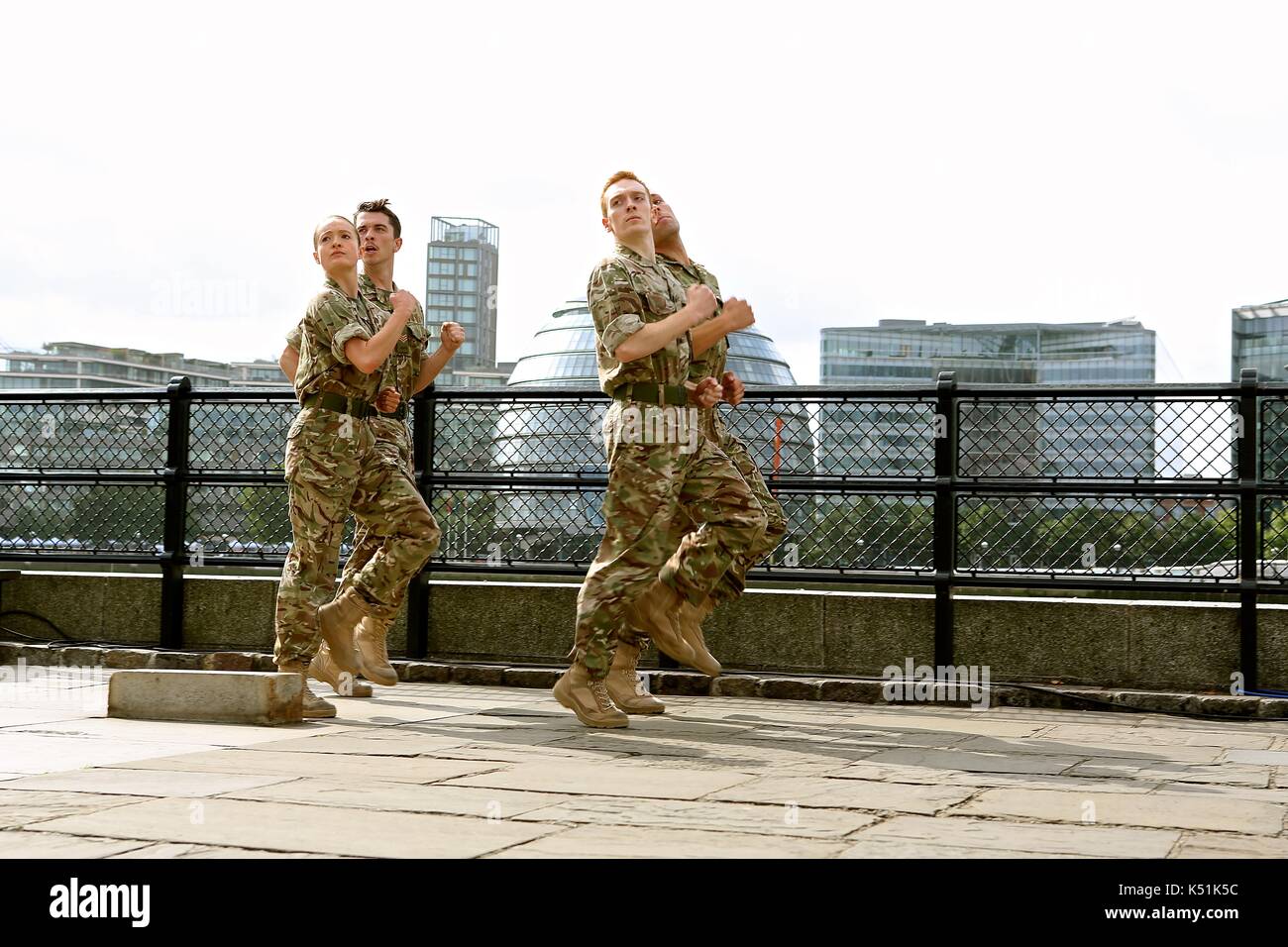 5 Soldaten Rosie Kay Dance Company Stockfoto