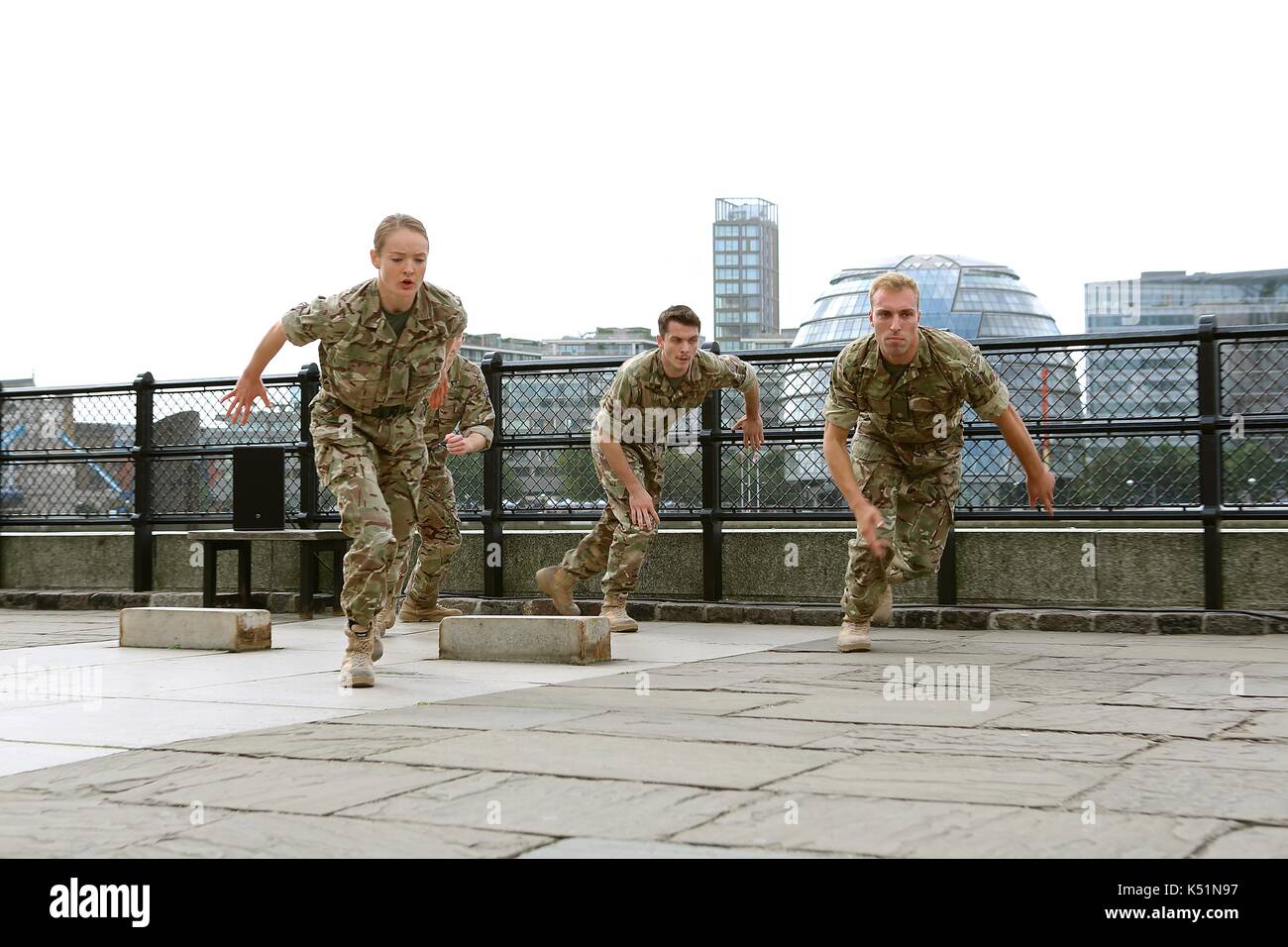 5 Soldaten Rosie Kay Dance Company Stockfoto