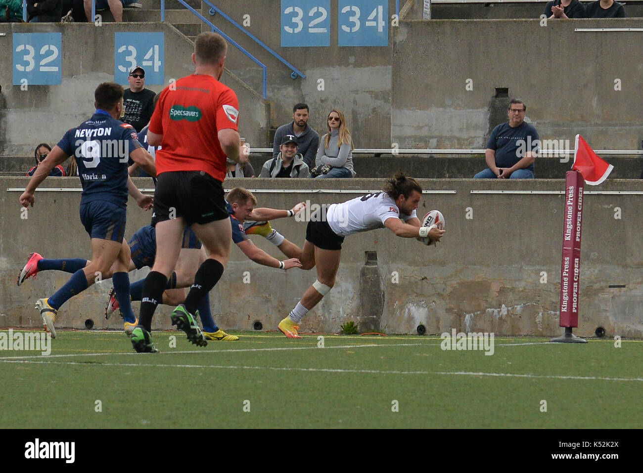 September 02, 2017. Toronto, Kanada - Spieler auf dem Feld während Super 8 s Runde 4 Spiel zwischen Toronto Wolfpack (Kanada) vs Whitehaven RLFC (Vereinigtes K Stockfoto