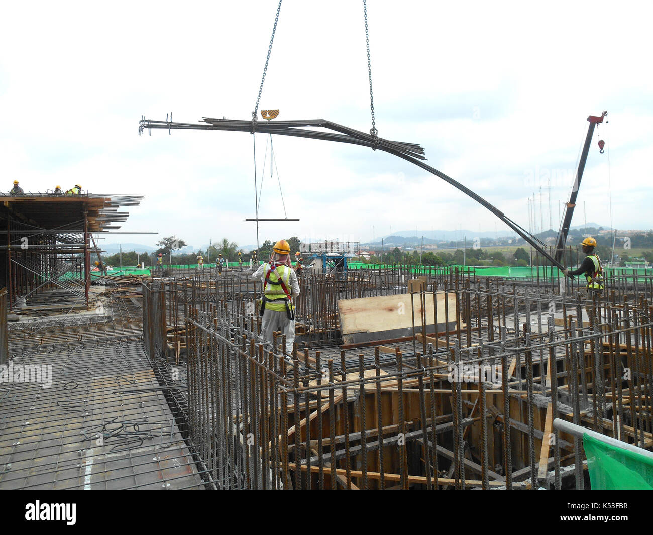 Malakka, Malaysia - 25. FEBRUAR 2017: Baustelle in Fortschritte in Malacca, Malaysia, tagsüber. Tägliche Aktivität ist im Gange. Stockfoto