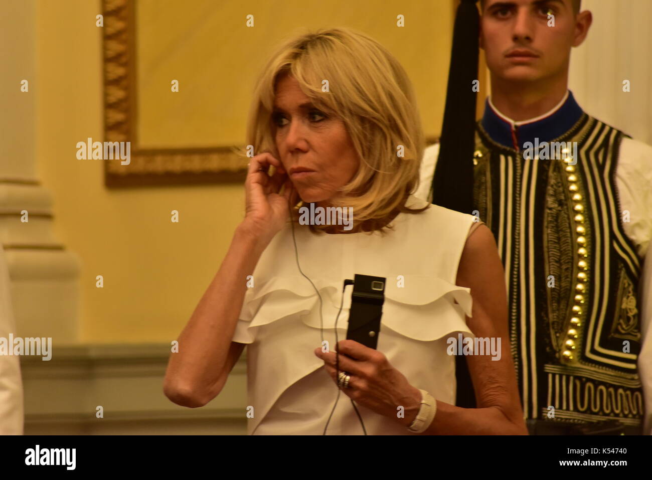 Athen, Griechenland. 07 Sep, 2017. Brigitte Längestrich, die Frau des französischen Präsidenten bei der Pressekonferenz. Credit: Dimitrios Karvountzis/Pacific Press/Alamy leben Nachrichten Stockfoto