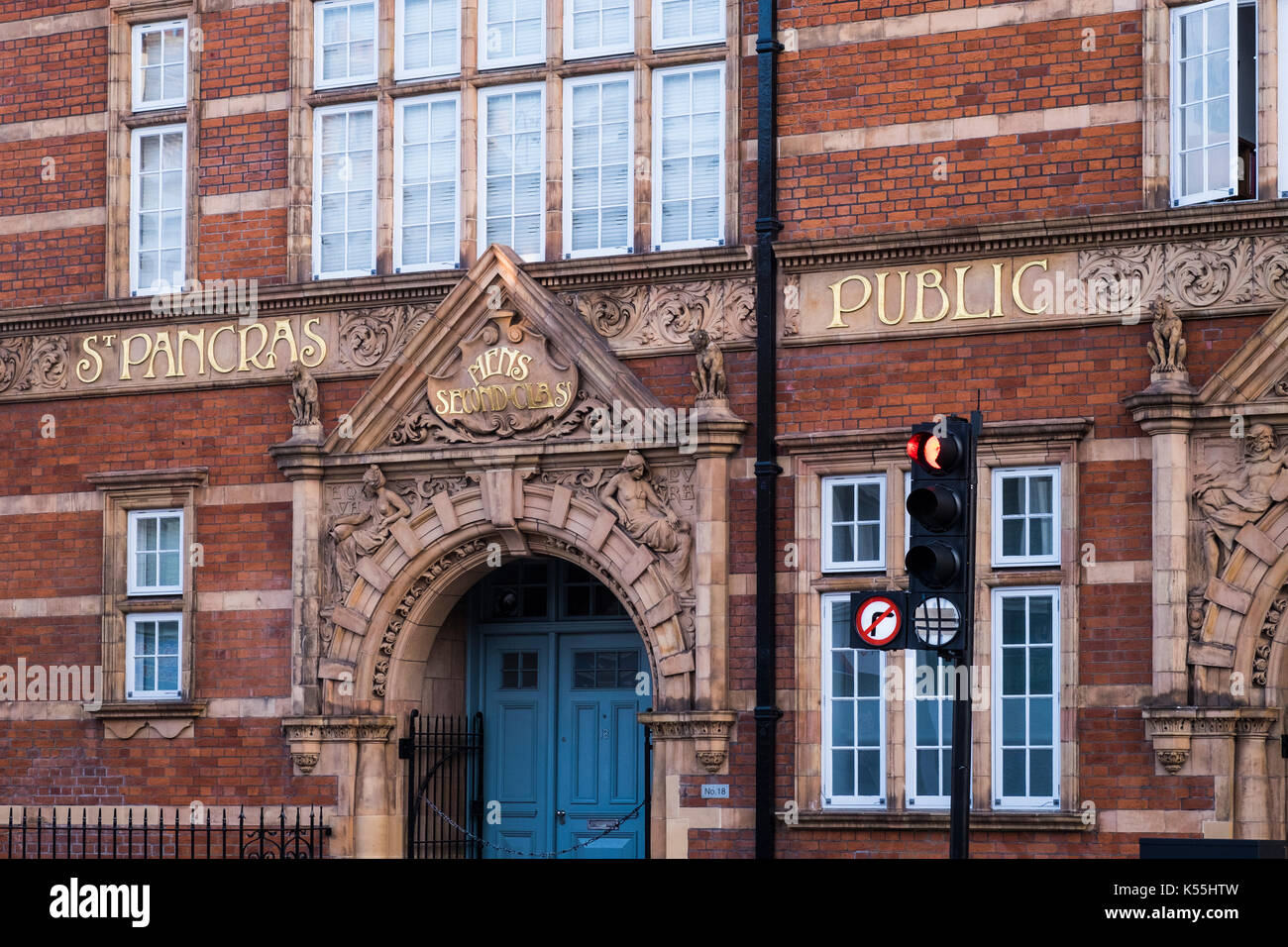 Die St. Pancras Bäder & öffentliche Halle auf Prince of Wales Road, Kentish Town, London, England, Großbritannien Stockfoto