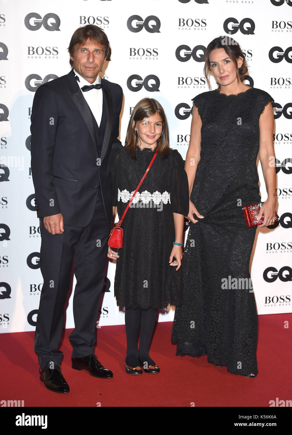 Foto muss Gutgeschrieben © Alpha Presse 079965 05.09.2017, Antonio Conte mit Frau Elisabetta Muscarello und Tochter Vittoria Conte GQ Männer des Jahres Awards 2017 in der Tate Modern London Stockfoto