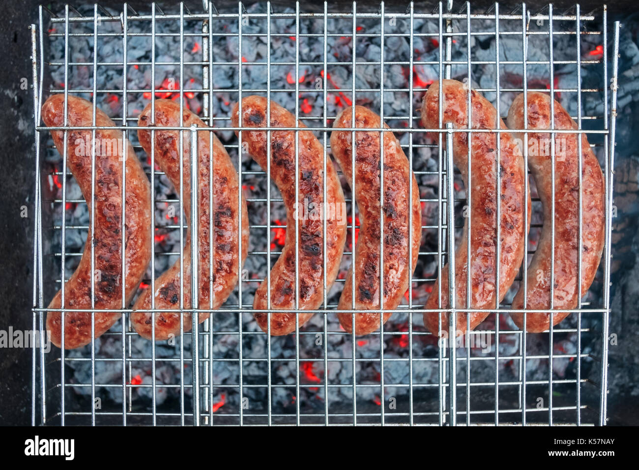 Wurst vom Grill. Stockfoto