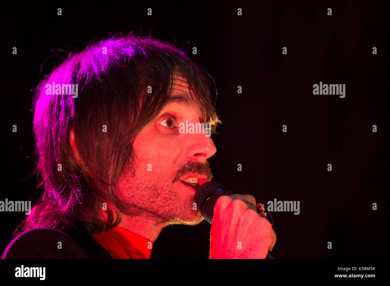 Baustelle auf der Bühne des Festival @ Parco della Zizzola, Bra (CN), mit ihrer Tour "L'estate, l'amore e la violenza" 2017 Stockfoto