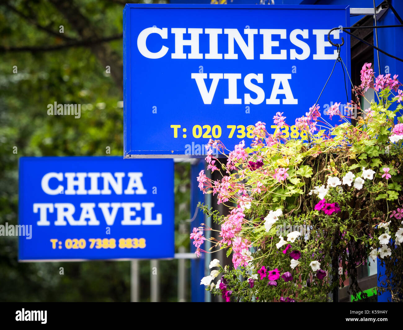 China Visa China Reisen - Zeichen außerhalb ein Reisebüro in China Reisen in die Euston Road Central London UK spezialisiert Stockfoto