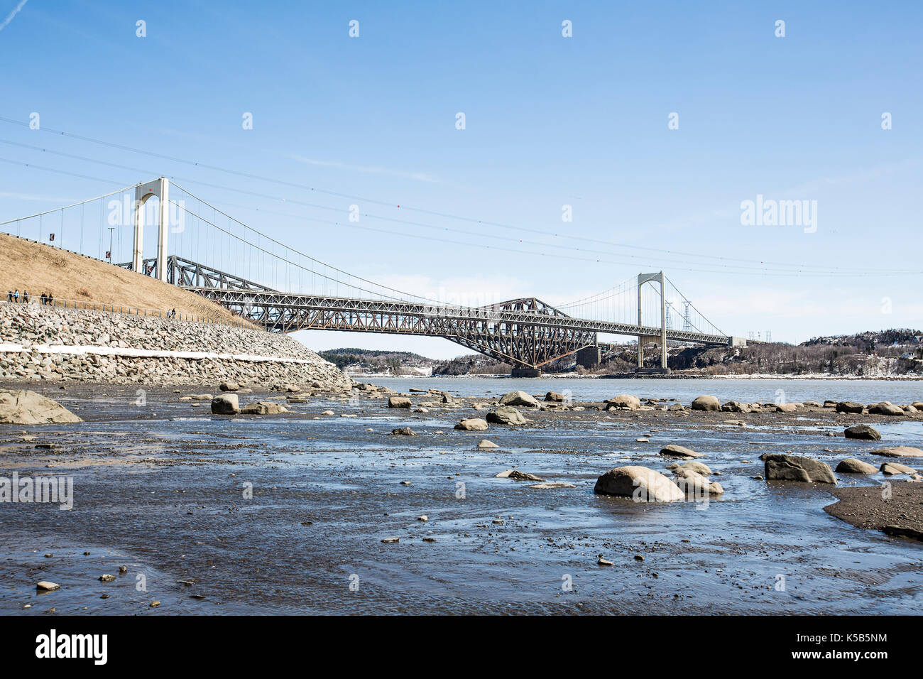 Panorama der "Pont de Quebec' im Frühjahr Saison Stockfoto