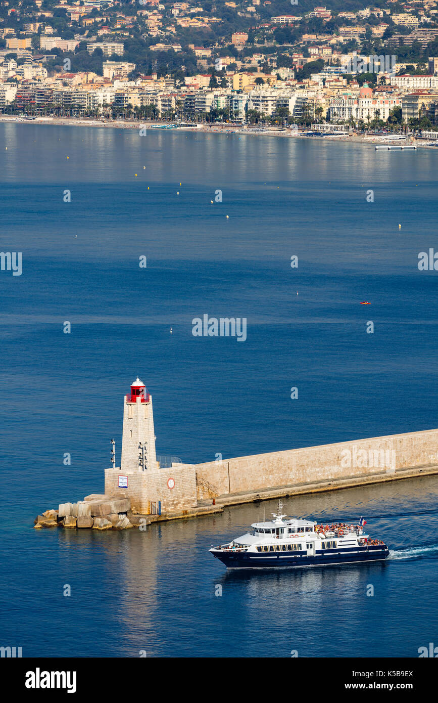 Der Leuchtturm von Nizza im Sommer. Französische Riviera, Frankreich Stockfoto