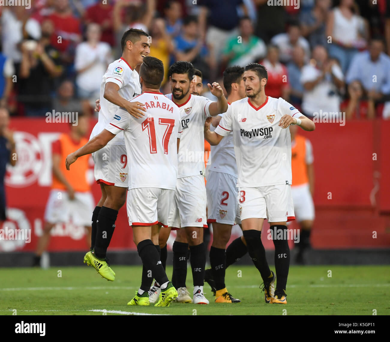 Sevilla, Spanien. 08 Sep, 2017. Ben Yedder von Sevilla feiert das Ziel in Aktion während der Santander Liga Match im Stadion Ramon Sanchez Pizjuan zwischen dem FC Sevilla und Eibar CF, Sevilla, Spanien spielte gezählt. 09. September 2017. Quelle: AFP 7/Alamy leben Nachrichten Stockfoto