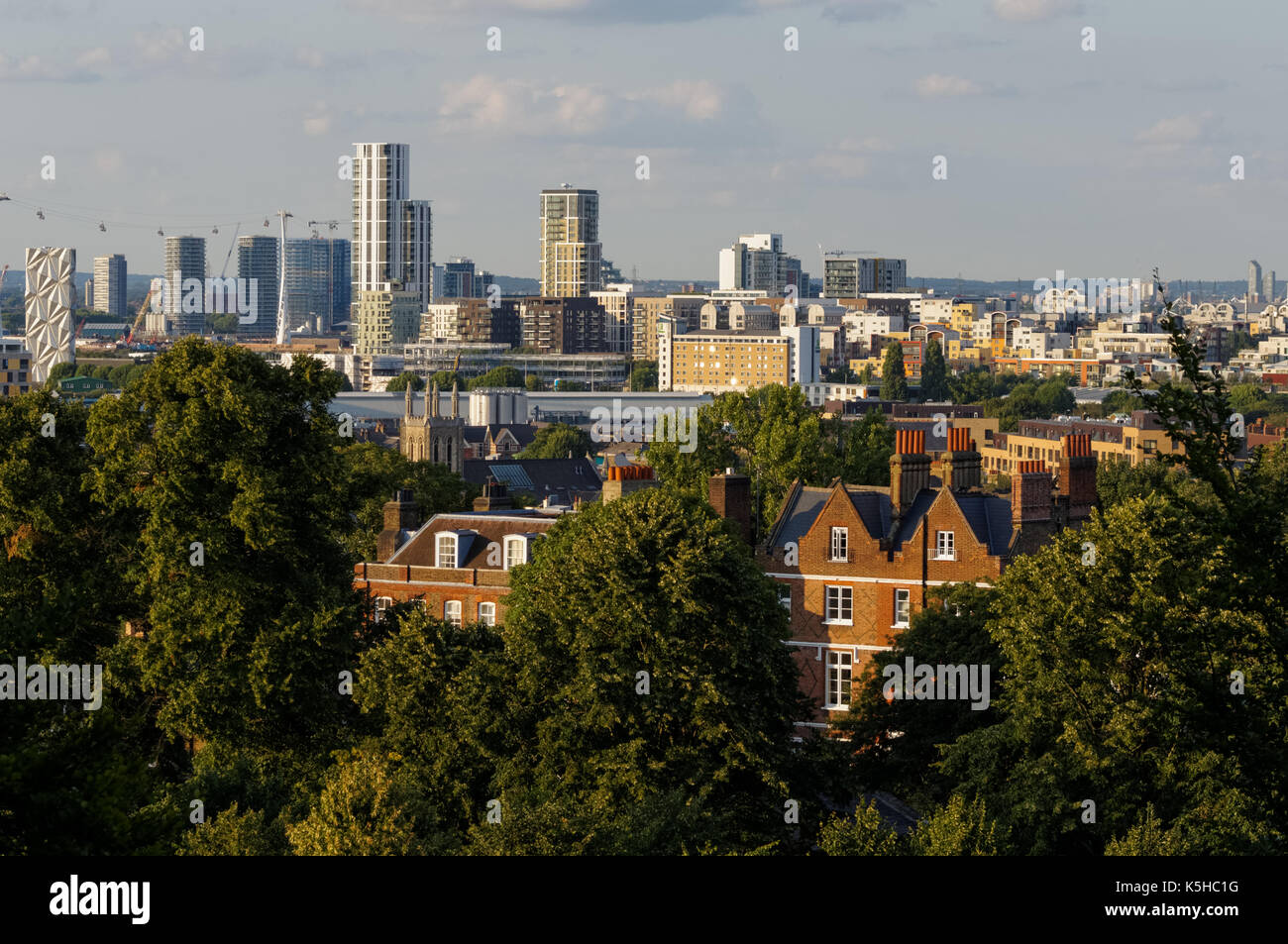Blick auf die Halbinsel von Greenwich und Canning Town Entwicklung von Greenwich Park, London, England, Vereinigtes Königreich, Großbritannien Stockfoto