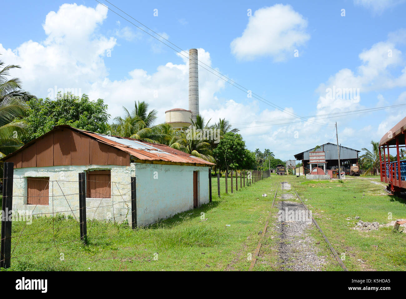 REMEDIOS, Kuba - 27. JULI 2016: Gebäude im Museum der Zuckerindustrie und Museum von Dampf in Remedios, ist eine alte kubanische Sugar Mill mit eigenen Rai Stockfoto