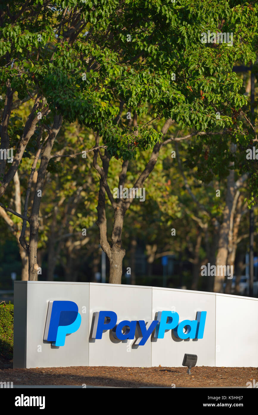 Hauptsitz von PayPal Holdings Inc. (ehemalige Tochtergesellschaft von eBay), San Jose, CA Stockfoto