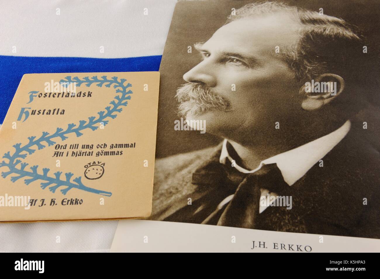 Juhana Henrik Erkko, ein finnischer Dichter, 16.01.1849-16.11.1906. Seine Werke waren breit und vielseitig von Drama bis Romane und Poesie. Das Buch heißt 'das Stockfoto