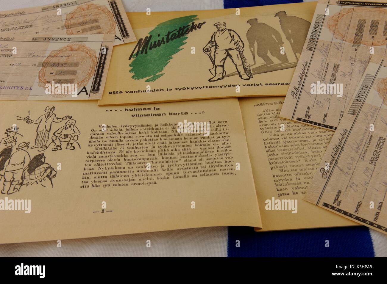In Finnland ist die Altersrente Gesetz trat am 01. Januar 1939. Die älteren Menschen können denken Sie daran, das alte System mit der Versteigerung des Se Stockfoto