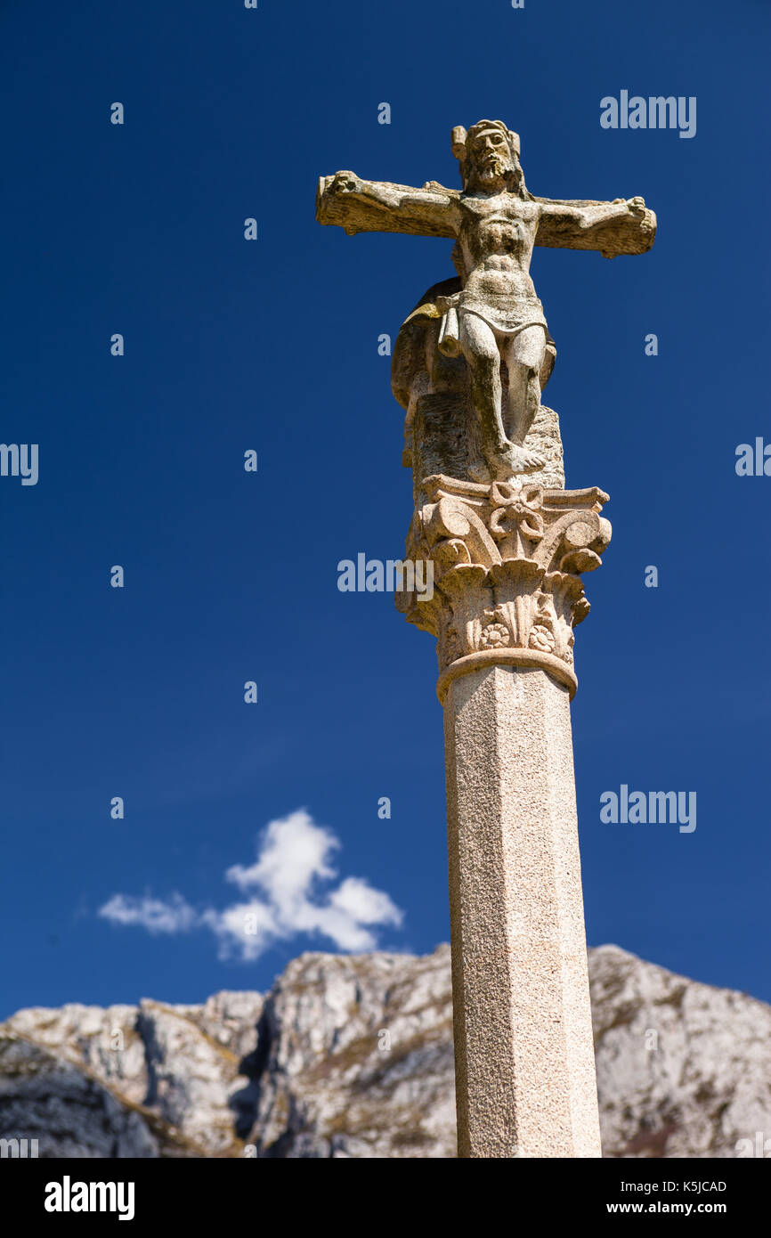 Christus in einer Steinstatue Stockfoto