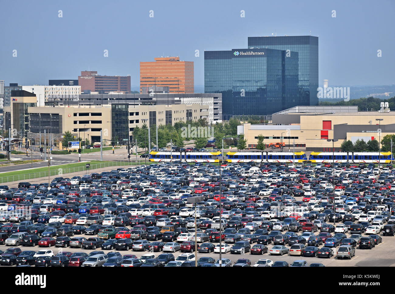 1. SEPTEMBER 2017 - Minneapolis, MN: Blick auf die Parkplätze rund um die Mall of America in Minneapolis, MN Stockfoto