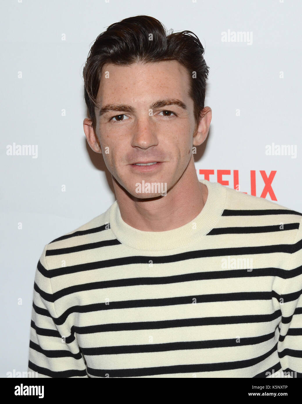 Schauspieler Drake Bell besucht Ed Asner Freunde Celebrity Poker Turnier, Autismus Gesellschaft Hayworth Los Angeles Showroom Citigroup Center Los Angeles September 9,2017. Stockfoto