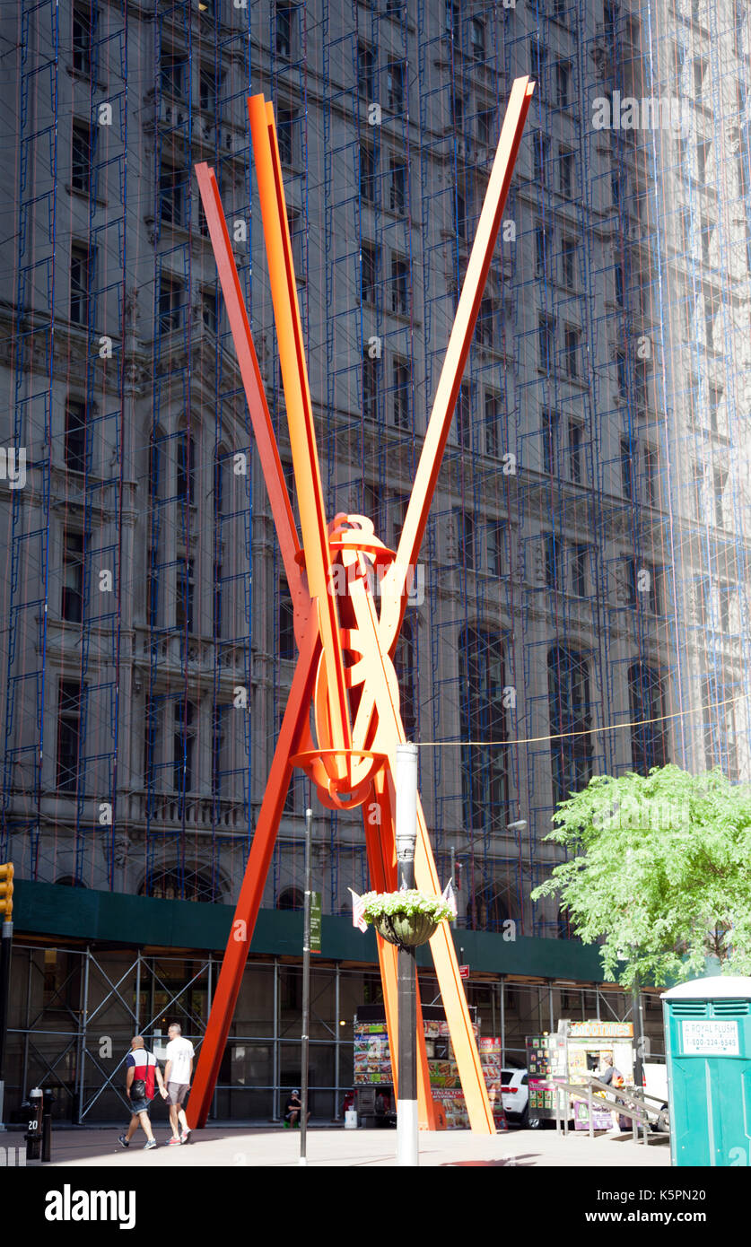 "Joie de Vivre" Skulptur von Mark Di Suvero auf zucotti Park in New York - USA Stockfoto