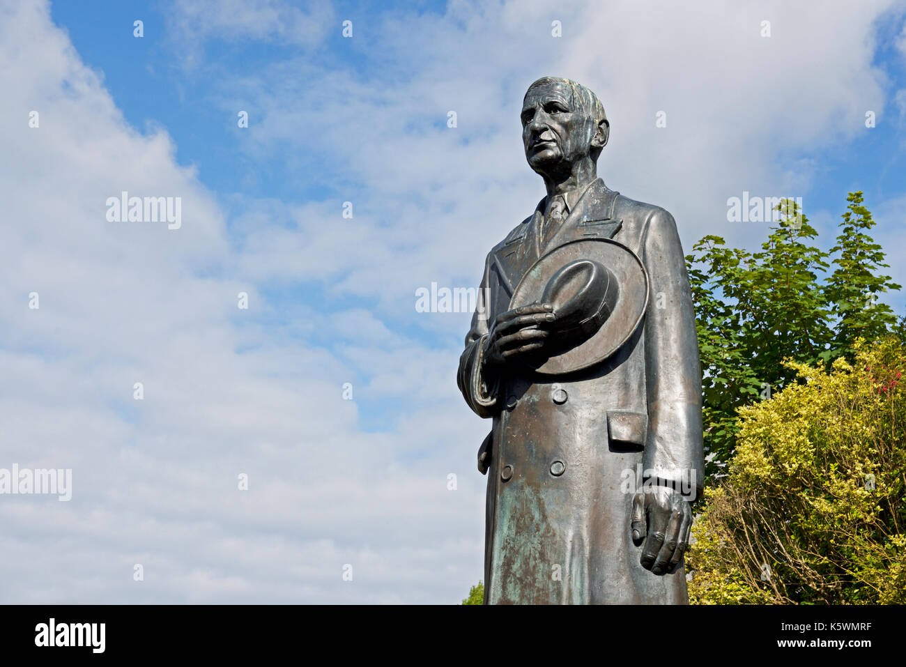 Statue von Eamon de Valera, vor dem Gerichtsgebäude, Ennis, County Clare, Irland Stockfoto