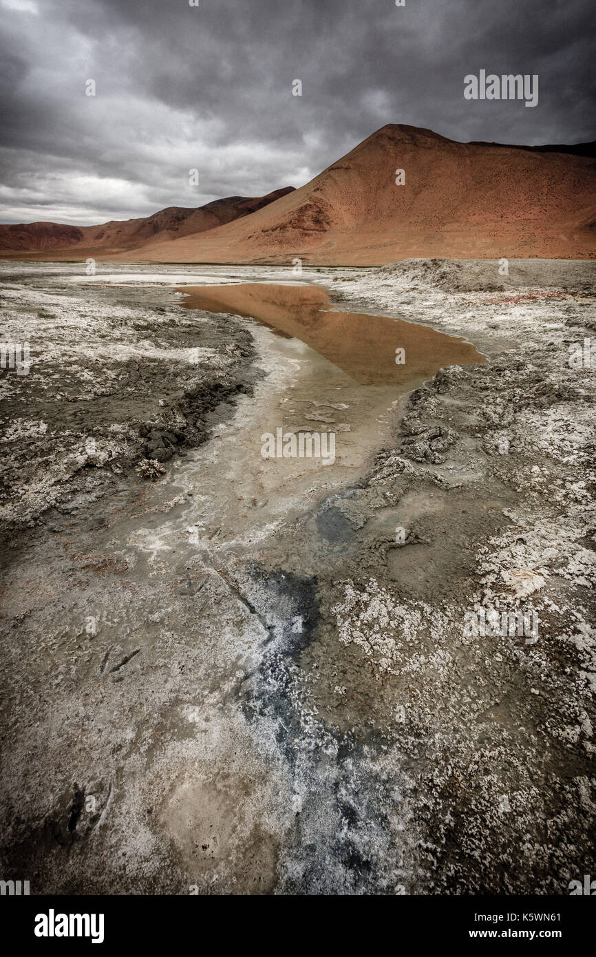 Tso Kar salt lake im südlichen Teil von Ladakh, Kaschmir, Indien Stockfoto