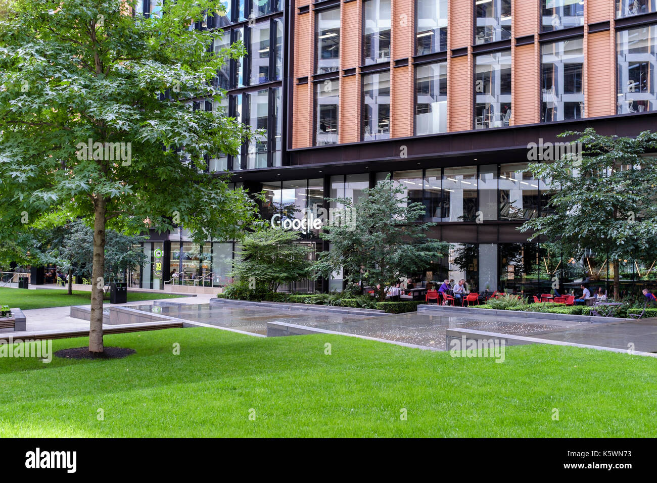 Londoner Büros von Google an Pancras Square, King's Cross, London, UK Stockfoto