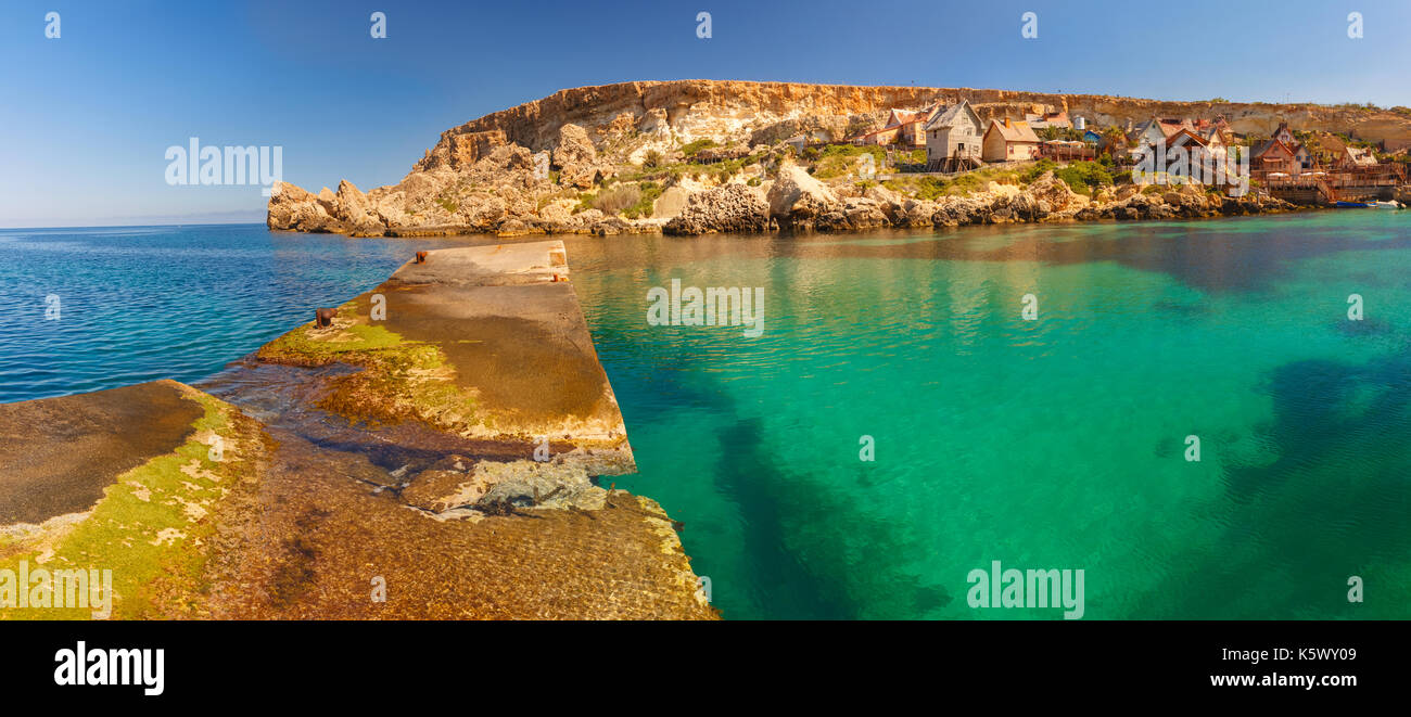 Berühmten Popeye Village at Anchor Bay, Malta Stockfoto