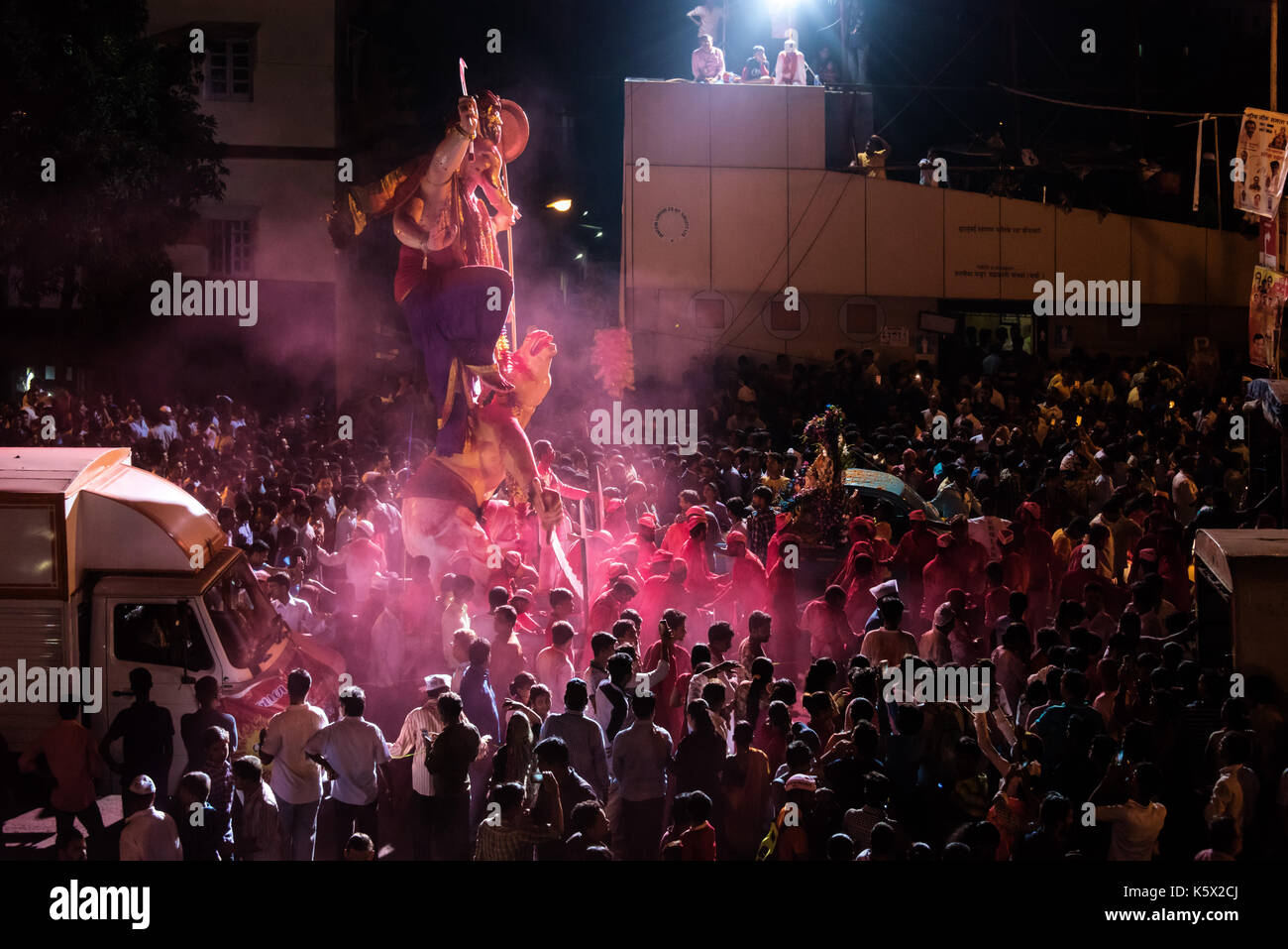 Letzten Tag Eintauchen in die Prozession von Ganesh Festival 2017, Mumbai, Indien Stockfoto