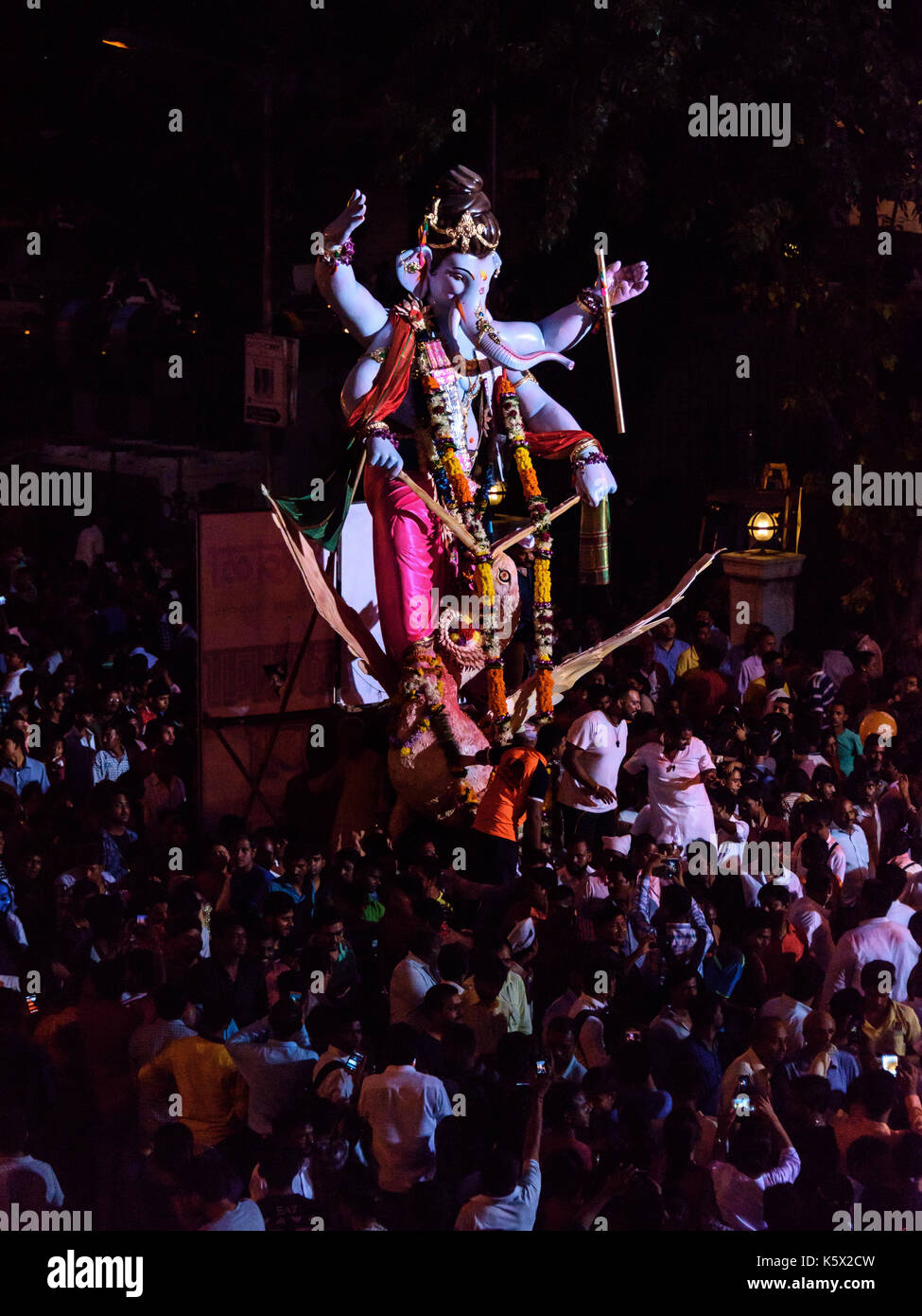 Letzten Tag Eintauchen in die Prozession von Ganesh Festival 2017, Mumbai, Indien Stockfoto