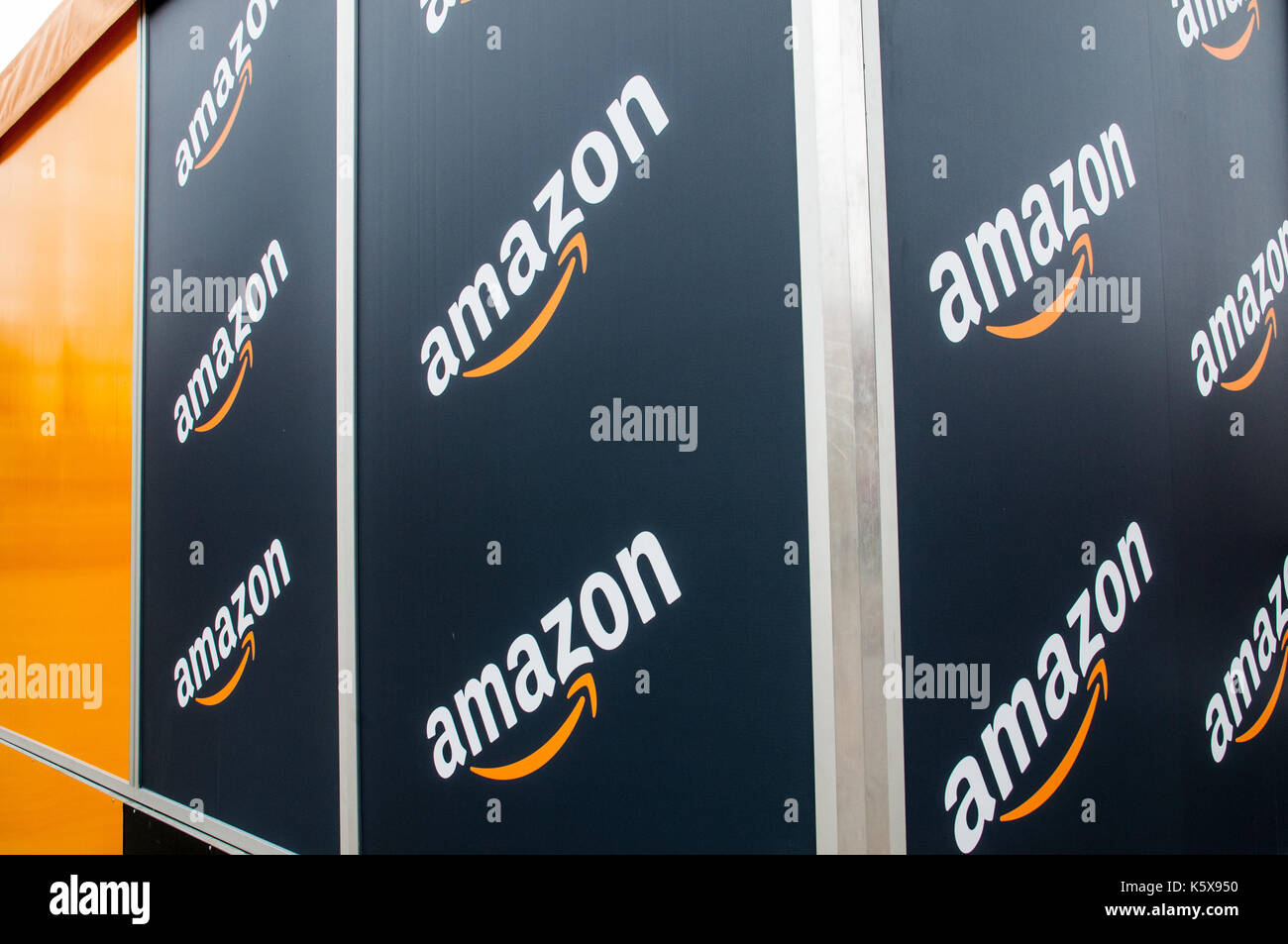 Einstellung stand für neue Mitarbeiter bei Amazon Stockfoto