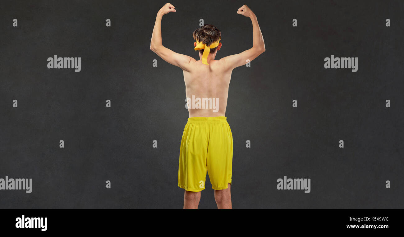 Lustige dünner Kerl in Sportbekleidung Stockfotografie - Alamy