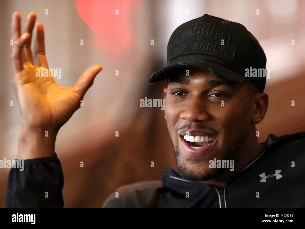 Anthony Joshua während der Pressekonferenz im Fürstentum Stadium, Cardiff. Stockfoto
