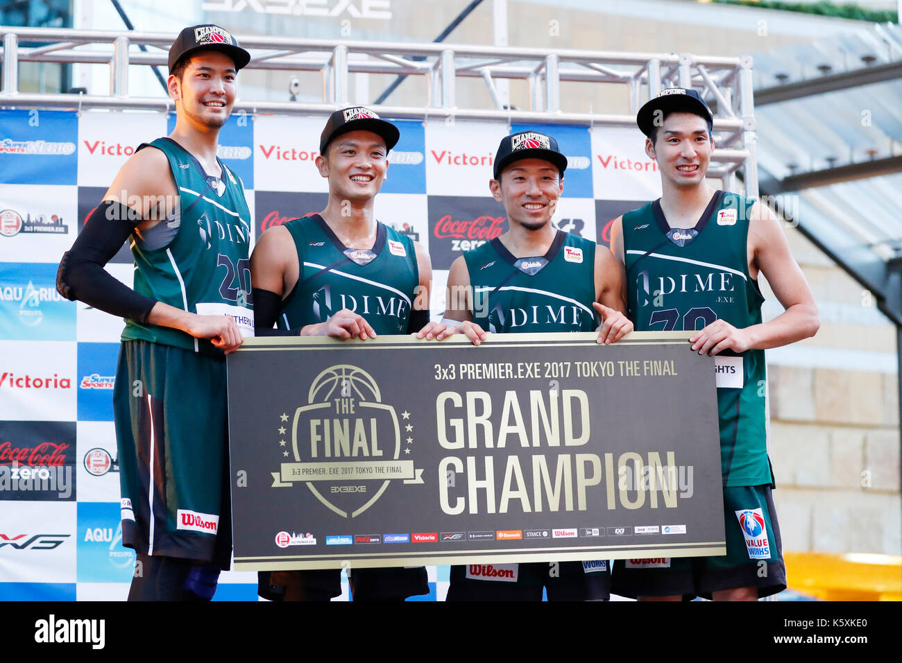 Tokio, Japan. 10 Sep, 2017. DIME.EXE team Gruppe Basketball: 33 PREMIER.EXE 2017 Tokio die Preisverleihung - At Roppongi Hills Arena in Tokio, Japan. Credit: yohei Osada/LBA SPORT/Alamy leben Nachrichten Stockfoto