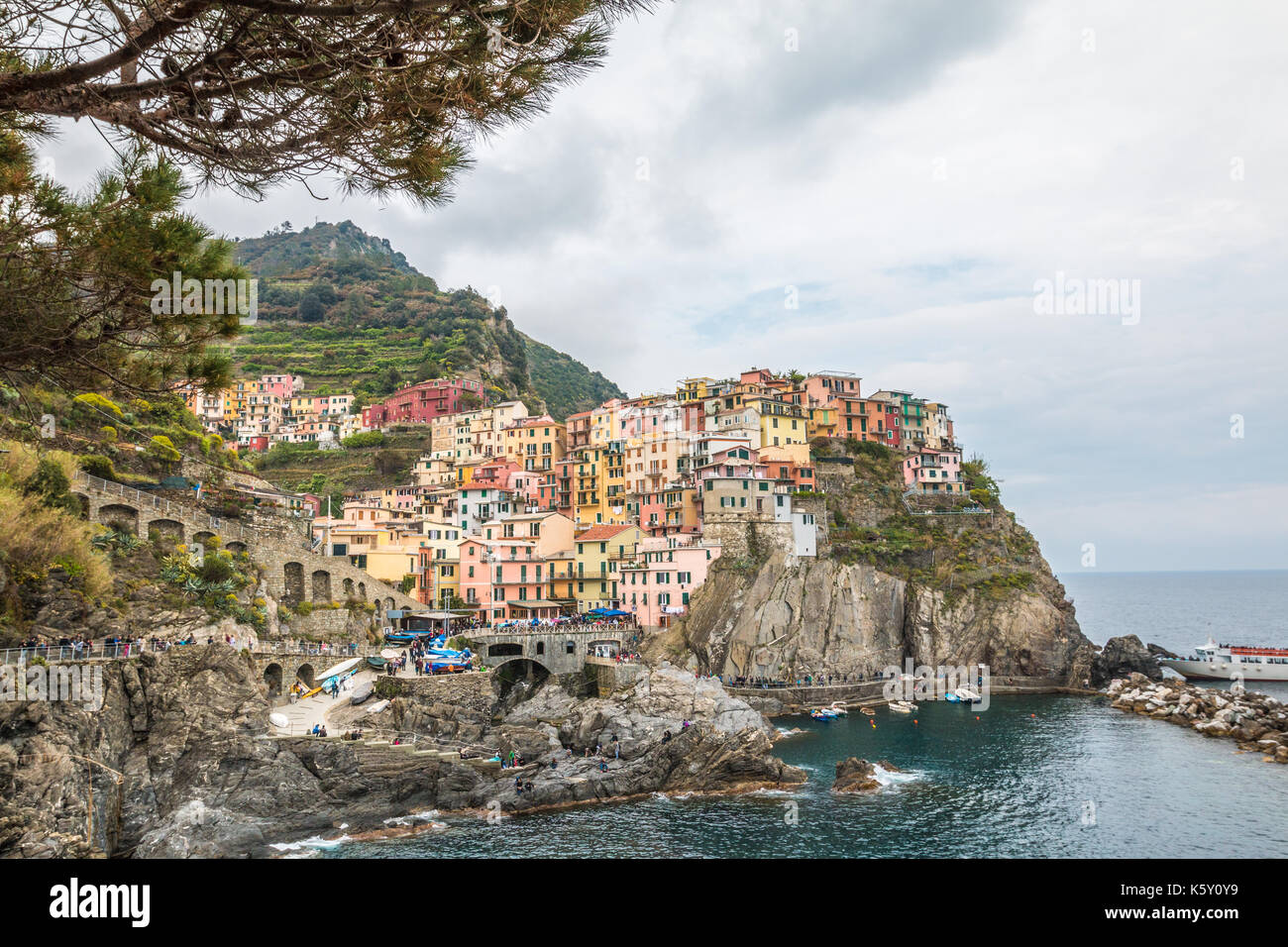 Blick über Manarola cinque terre Stockfoto