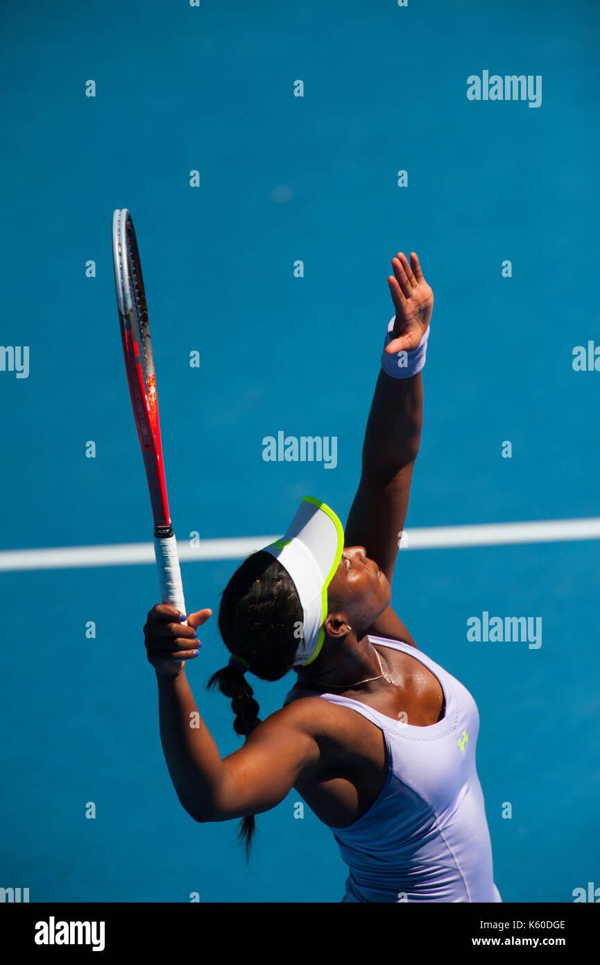 Sloane Stephens im Match Play an der Australian Open 2013 Grand Slam Tennis Turnier. Der Teenager besiegt Grand Slam Champion Serena Williams. Stockfoto