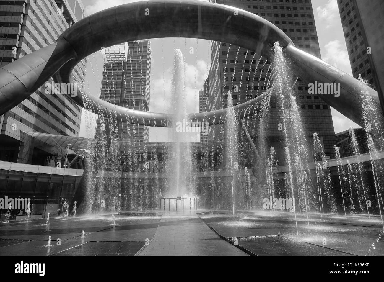 Singapur - 13. Juni 2017. Der Brunnen des Reichtums an Suntec City, Singapur. Es wird durch das Guinness-Buch der Rekorde 1998 als die größte ab aufgeführt Stockfoto