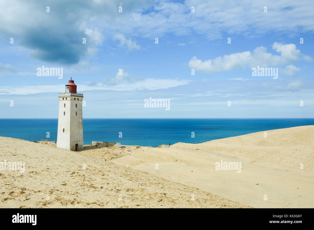 Leuchtturm Rubjerg Knude und Sanddünen an der dänischen Nordseeküste, Vintage Style, Dänemark, Europa Stockfoto