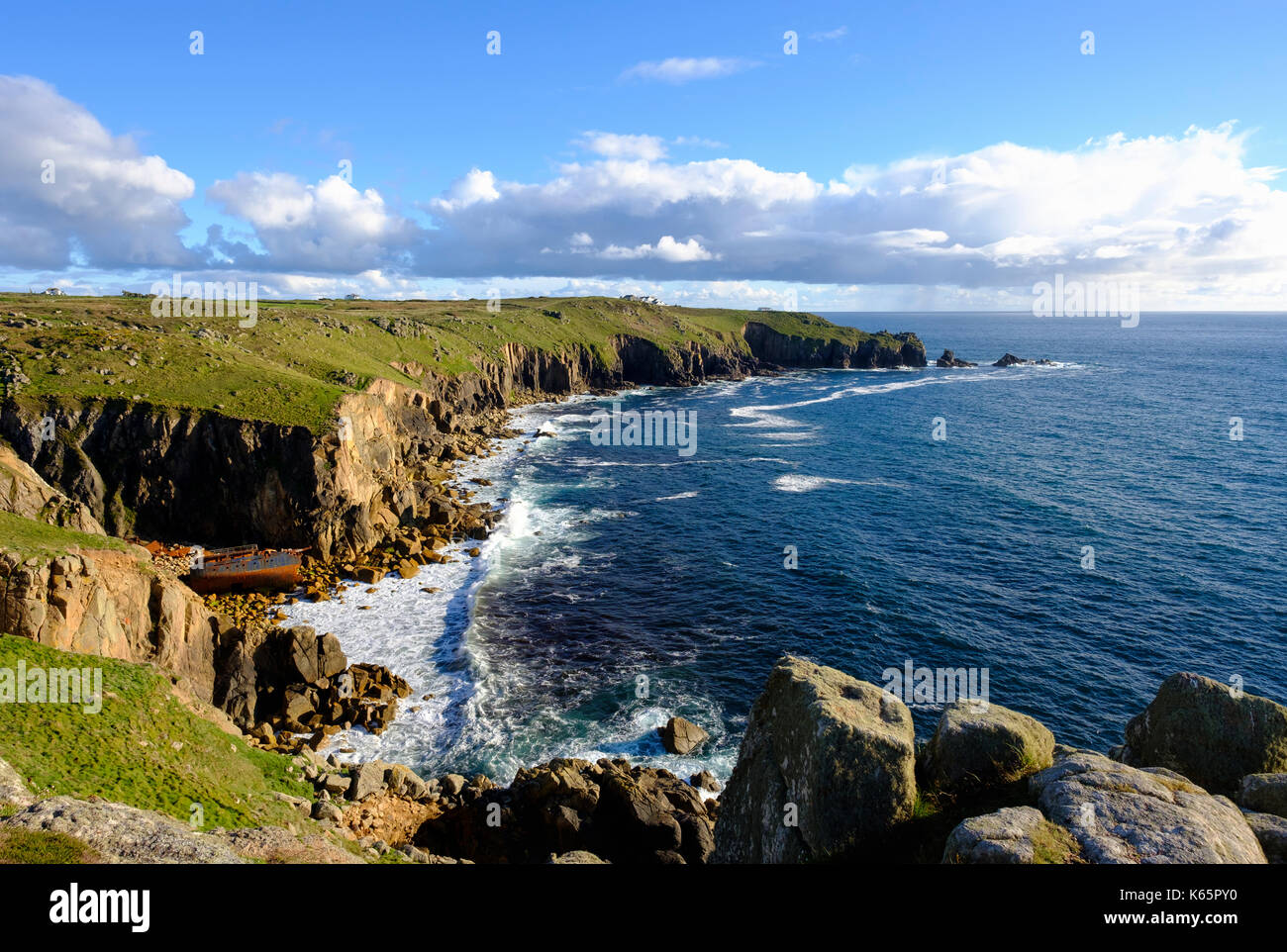 Wrack der RMS Mülheim an den Klippen, Land's End, Cornwall, England, Großbritannien Stockfoto