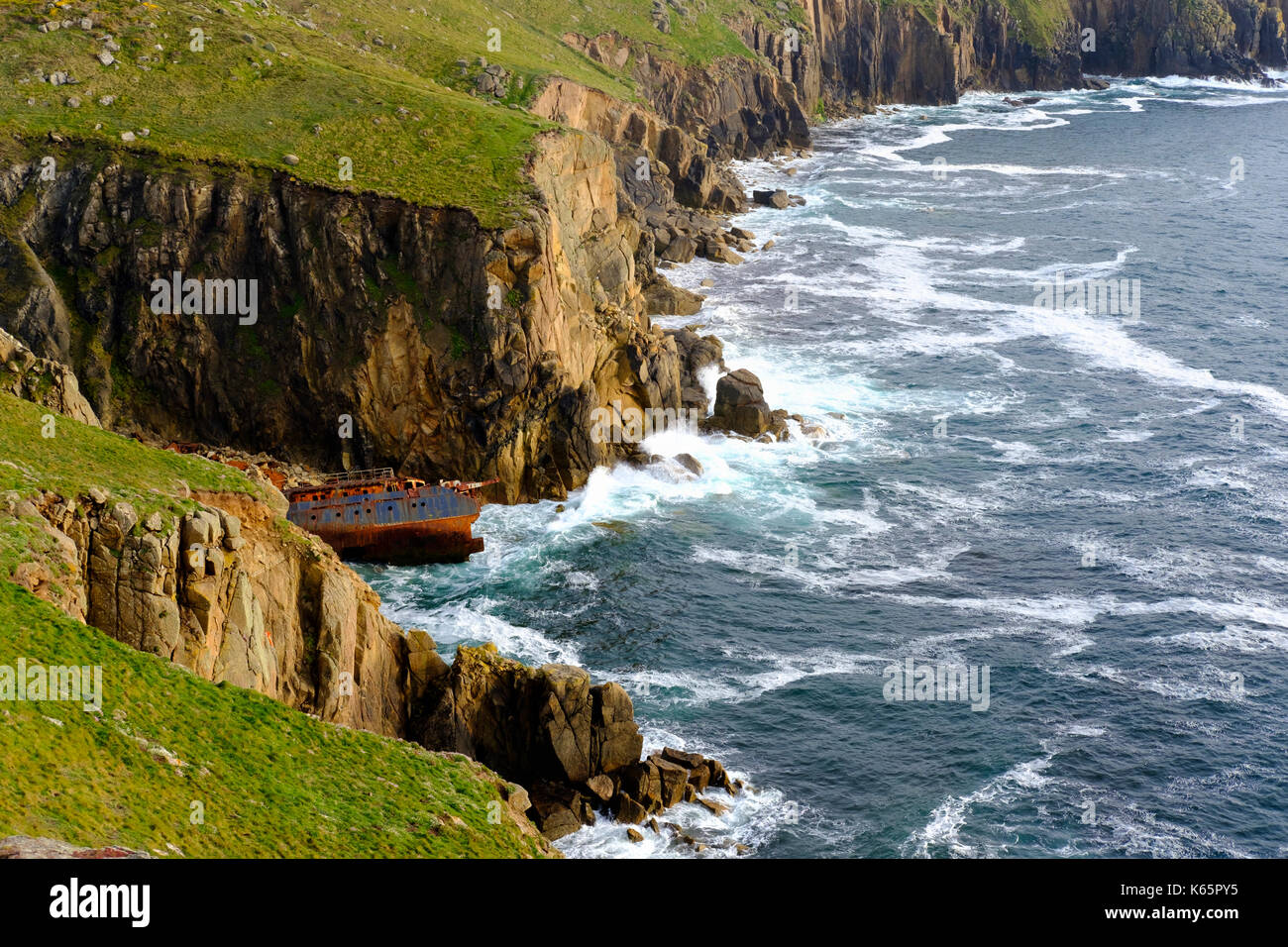 Wrack der RMS Mülheim an den Klippen, Land's End, Cornwall, England, Großbritannien Stockfoto