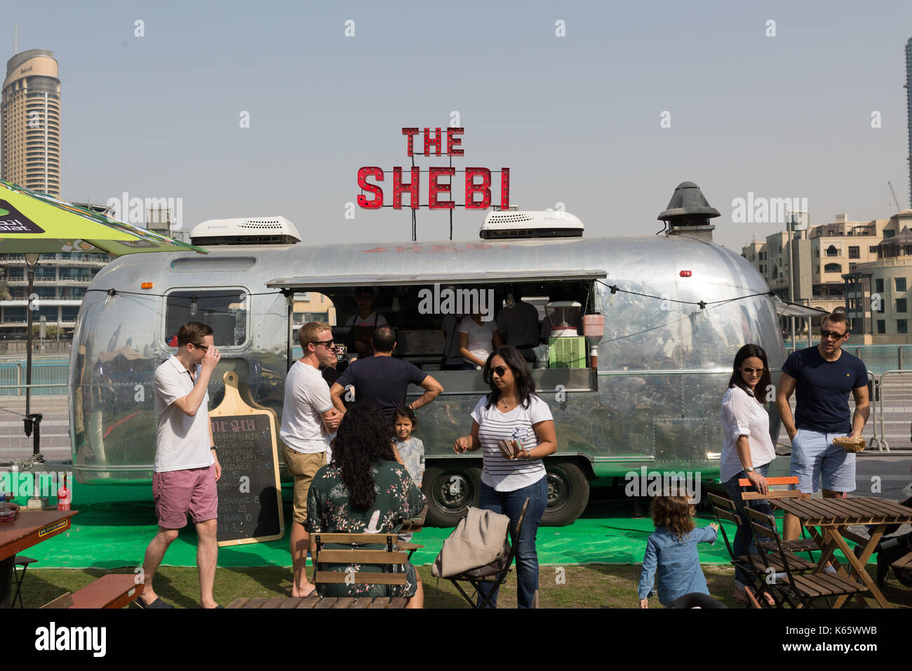 Markt außerhalb der Box, Dubai 2017 Stockfoto