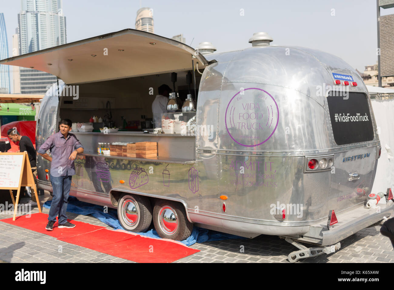 Markt außerhalb der Box, Dubai 2017 Stockfoto