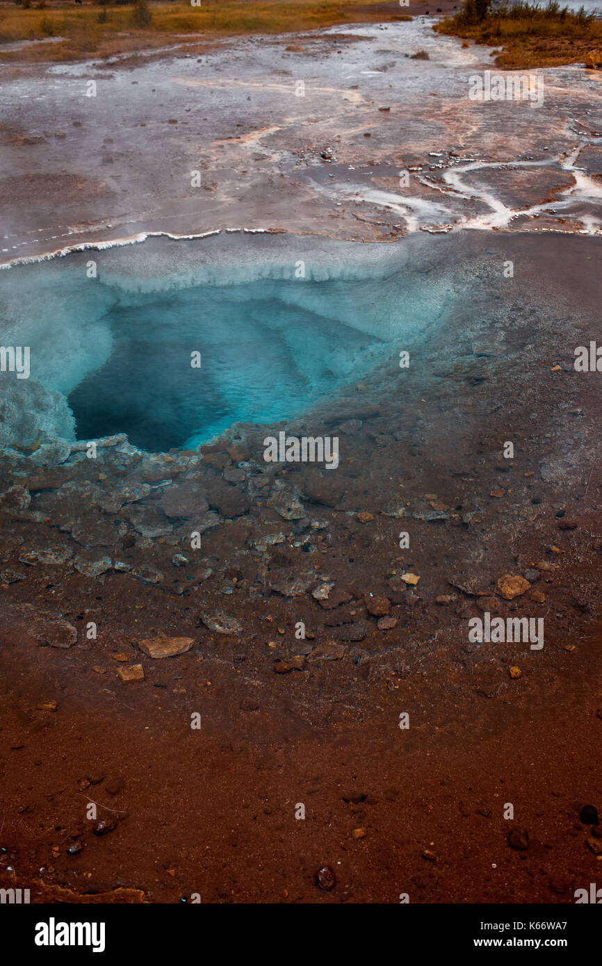 Island, Tal der Geysire, Federn von heißem Thermalwasser Stockfoto