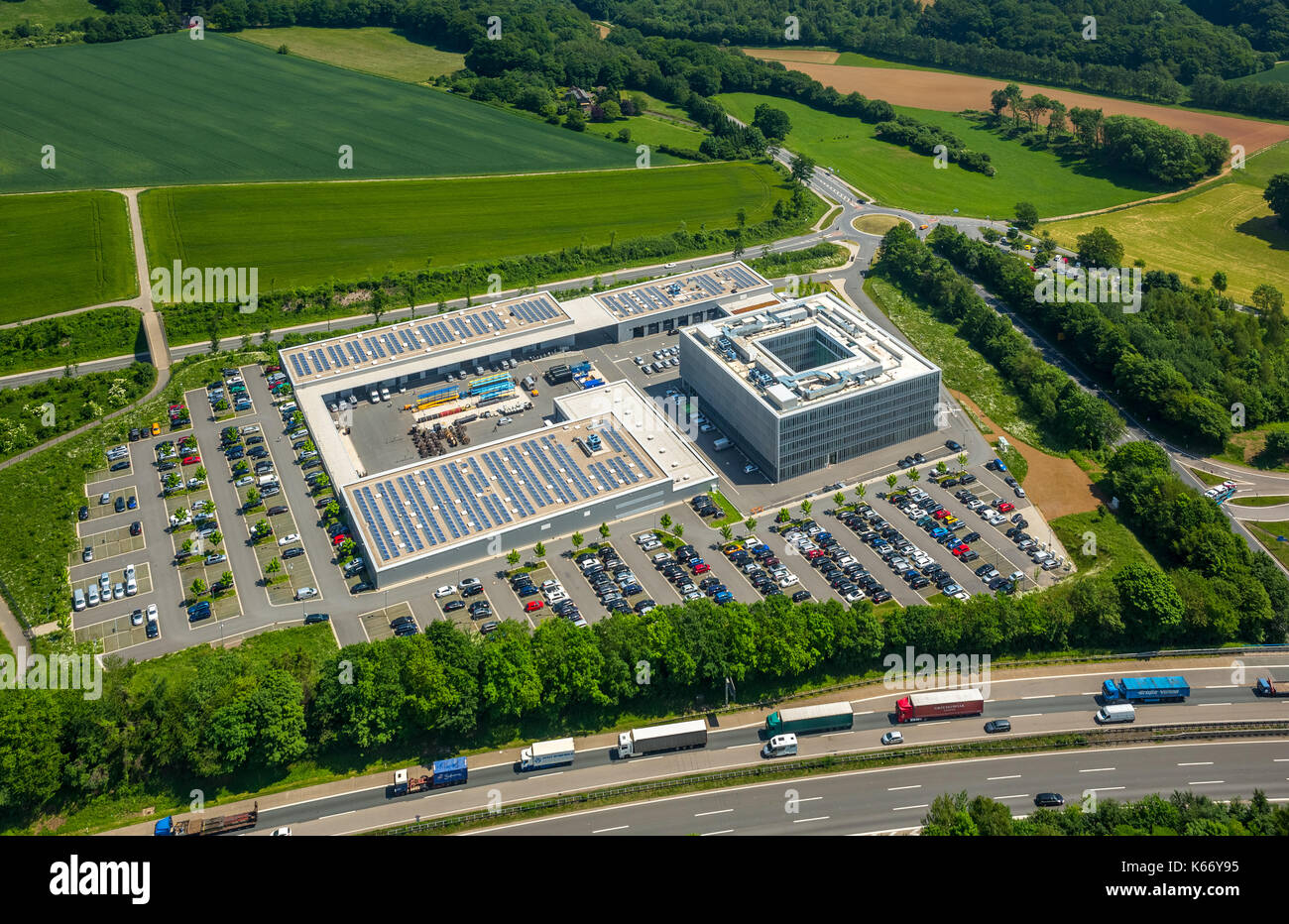 ENERVIE - Südwestfalen Energy and Water AG, Energieunternehmen, Hauptverwaltung Hassley, Bürokomplex Sauerlandlinie, A45, Hagen, Ruhrgebiet, Nord Rh Stockfoto