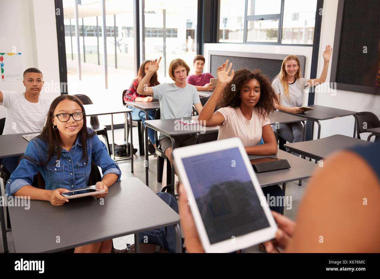 Schulterhoch Fotos und Bildmaterial in hoher Auflösung Alamy