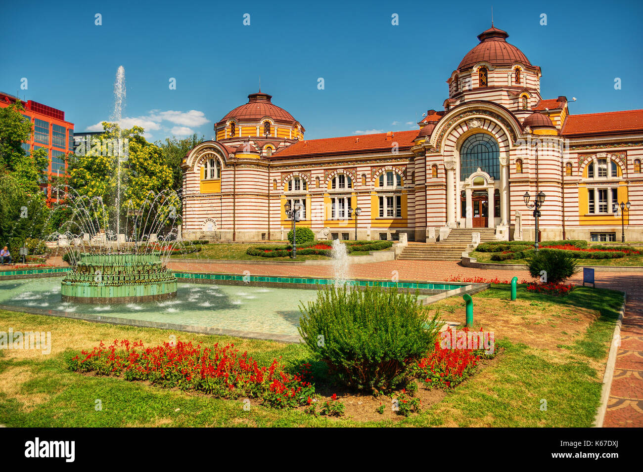 Zentrale Mineralbäder in Sofia (Bulgarien), HDR-Technik Stockfoto