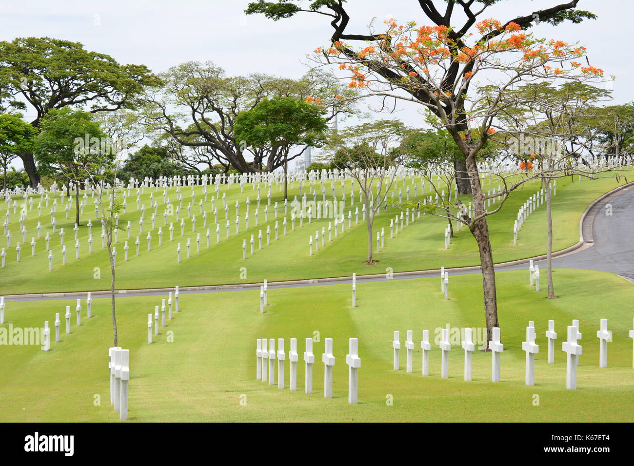 MANILA, Philippinen - April 1, 2016: Manila American Cemetery und Denkmal. Mit 17,206 Gräber Es ist die größte WWII Friedhof für uns Personal. Stockfoto